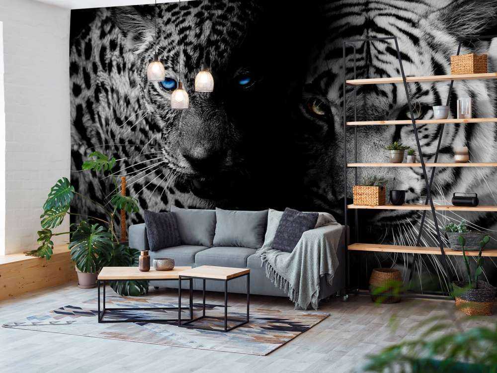 Tijger en luipaard in zwart-wit