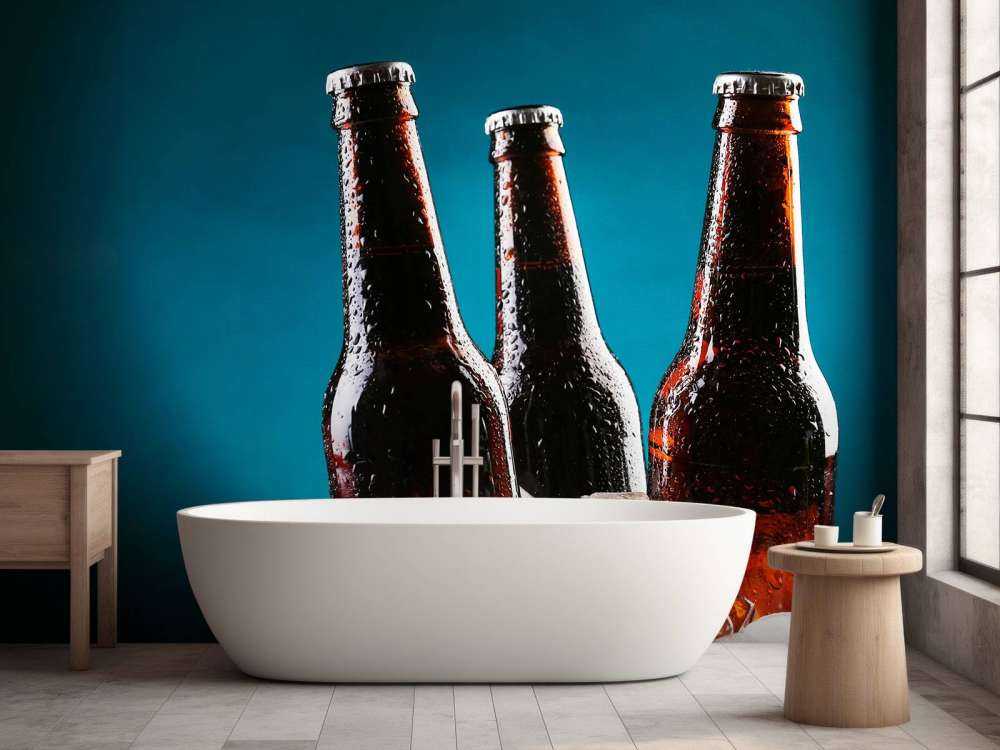 Bruine bierflesjes in ijs