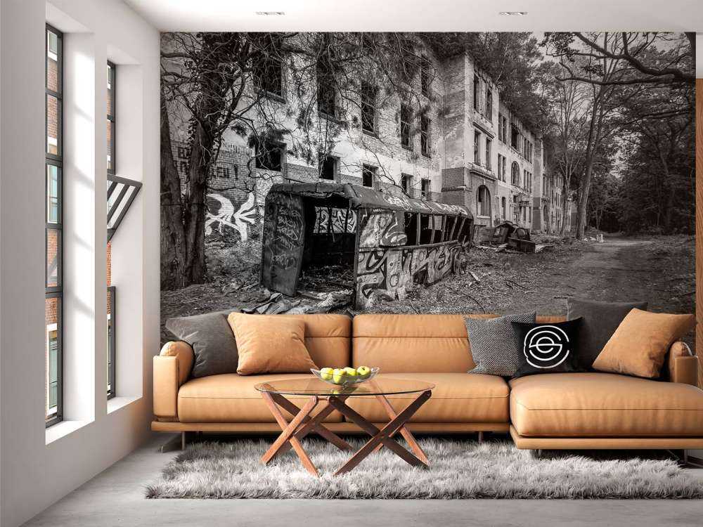 Verlaten dorpje met graffiti