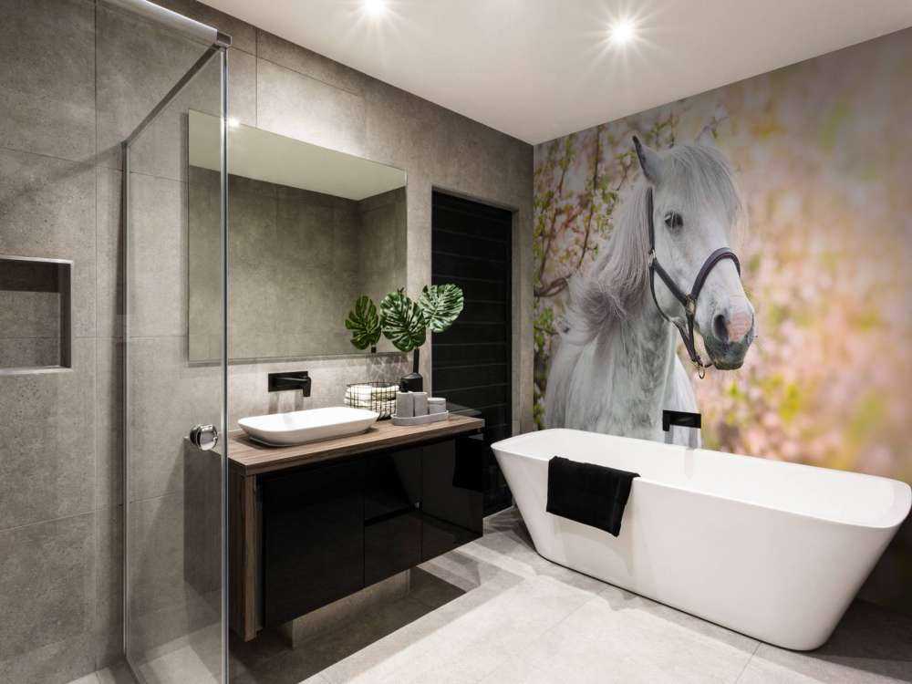 Wit Paard met Bloesem in Lente