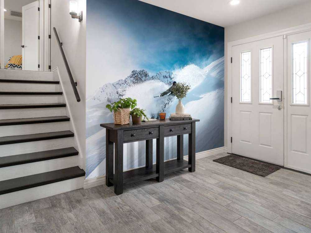 Actievolle poedersneeuwafdaling bij helder weer