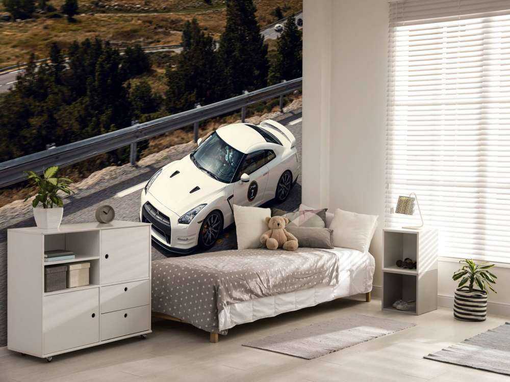 Nissan GT-R op bergweg