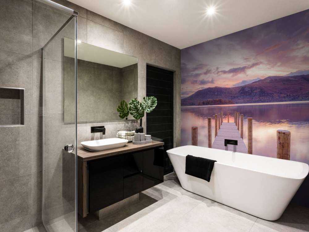 Houten steiger bij zonsondergang