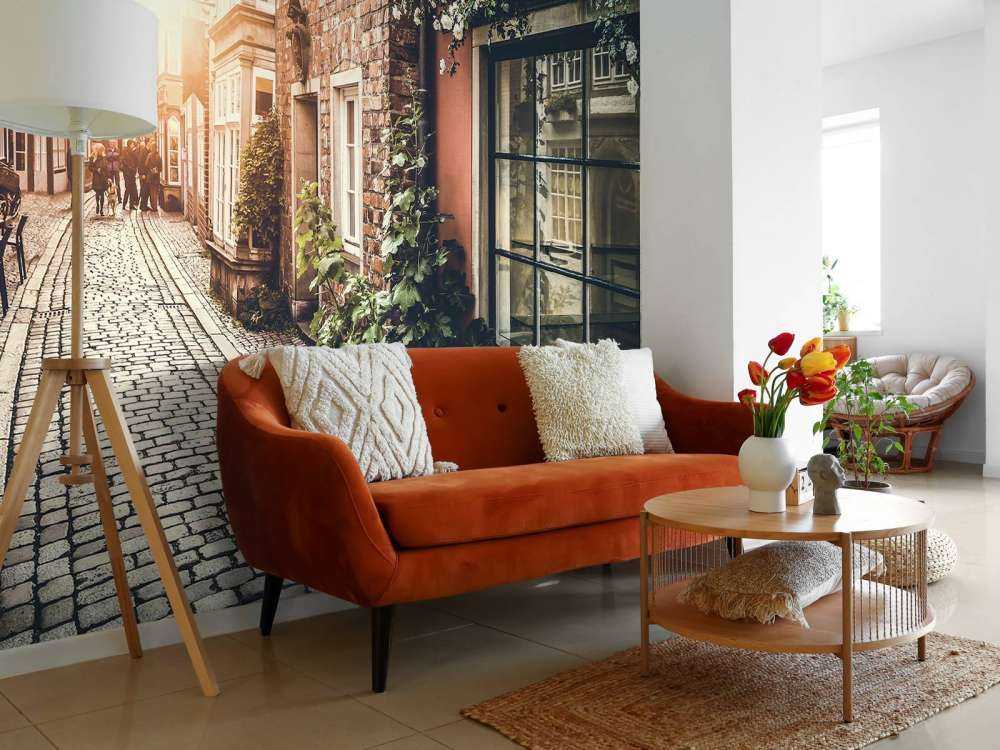 Zonsondergang in een oud straatje