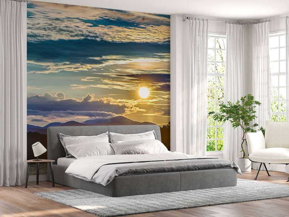 Meer onder prachtige wolken