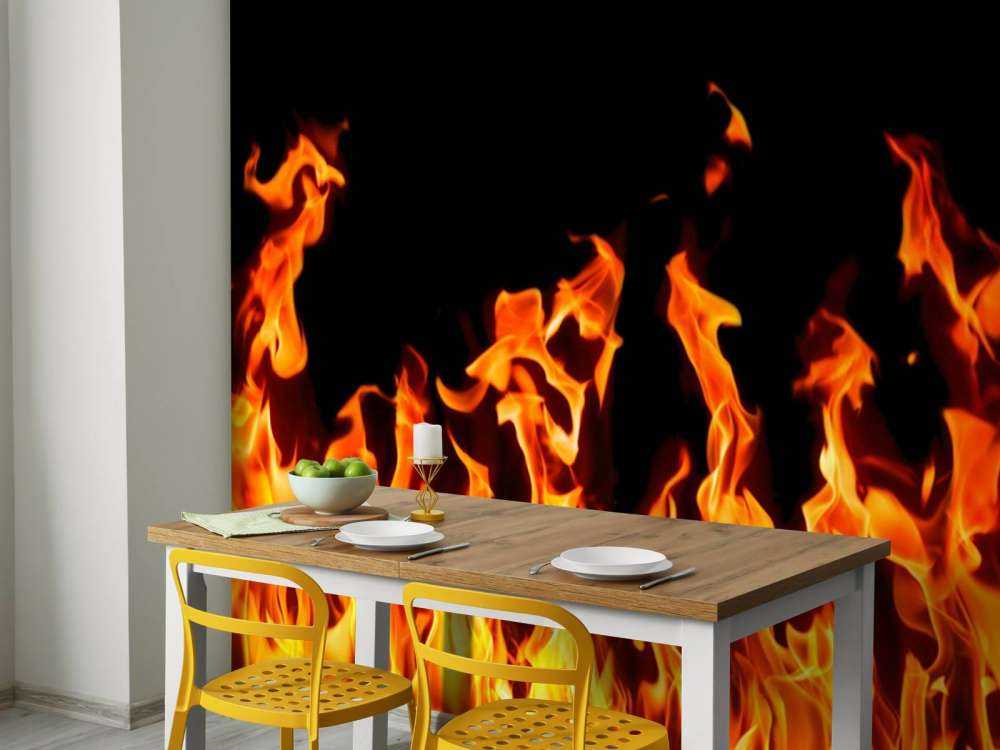 Vuur met een zwarte achtergrond