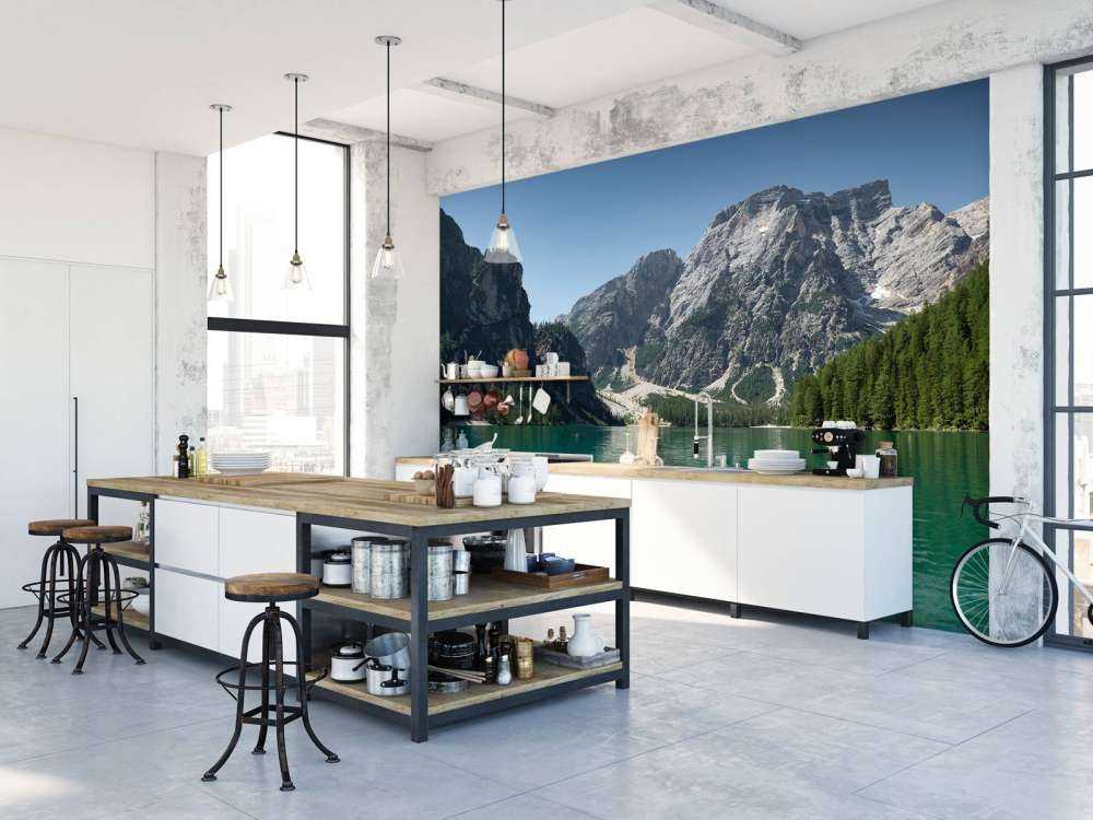 Lago di Braies vanuit een boot