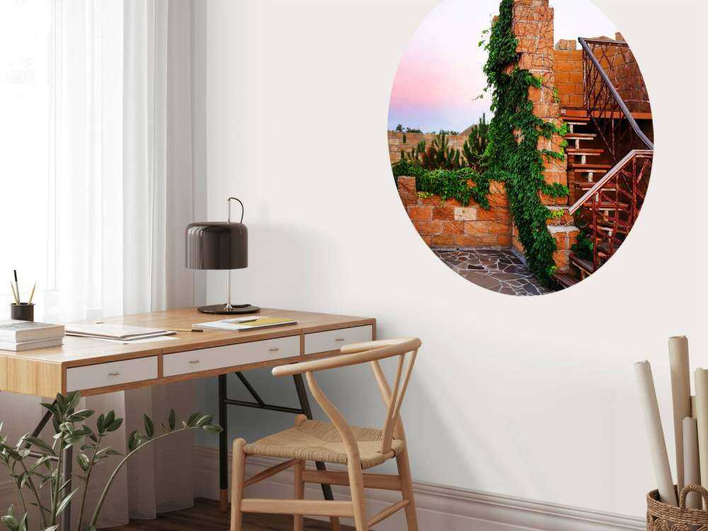 Vintage trap op een dak