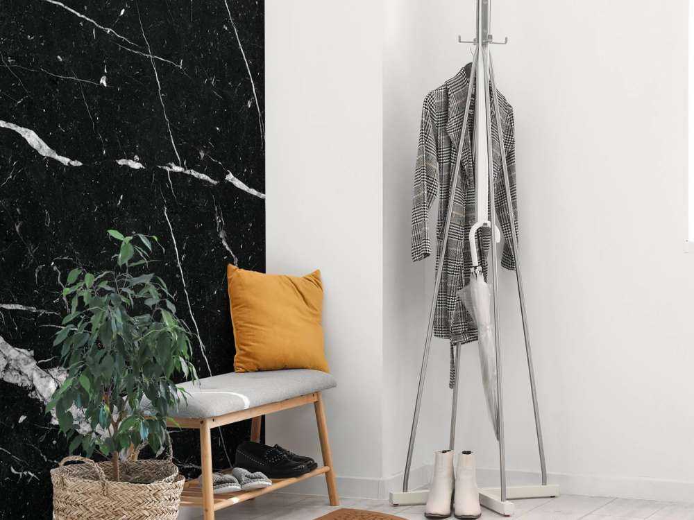 Zwart marmer met witte strepen