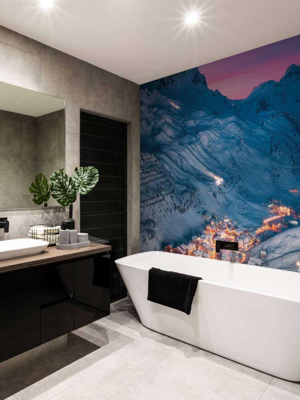 Sneeuwdorp onder paarse avondlucht