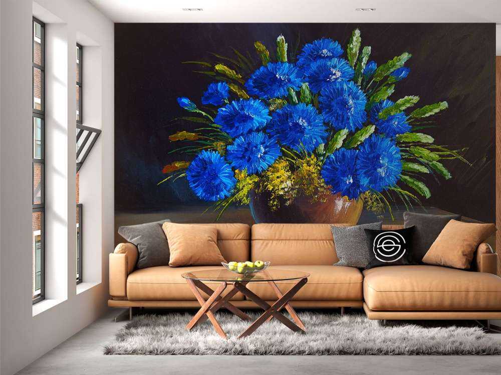 Stilleven van een vaas met blauwe bloemen