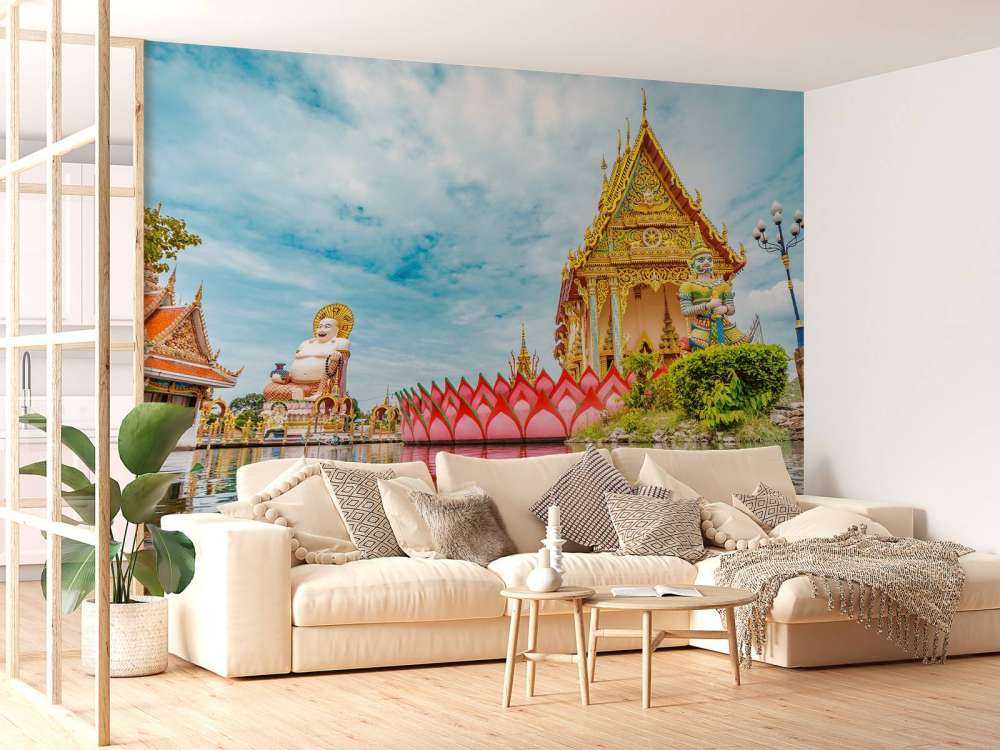 De Wat Plai Laem Boeddhistische tempel met standbeelden