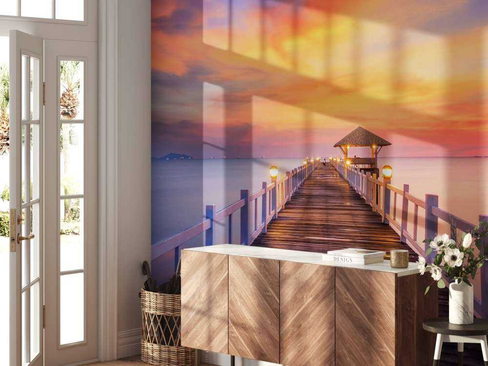 Zeesteiger met zonsondergang