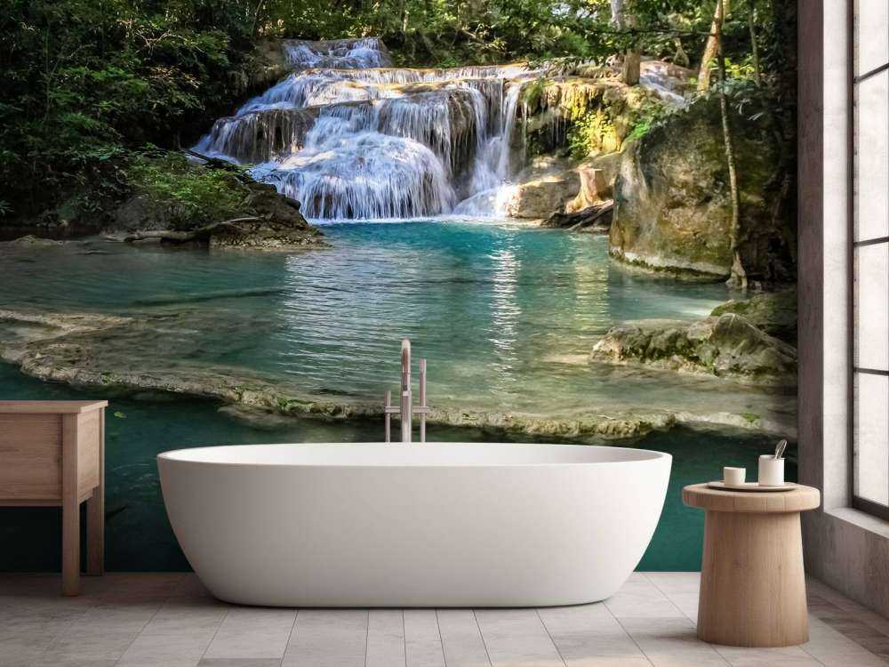 Vissen bij een waterval