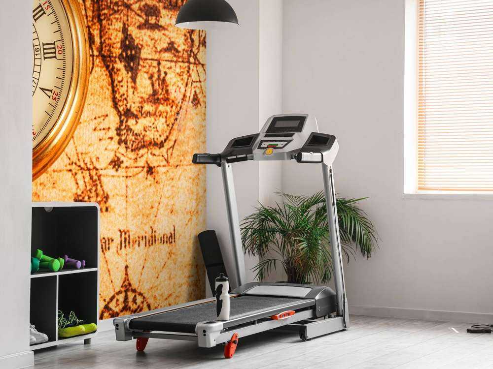 Zakhorloge op een wereldkaart