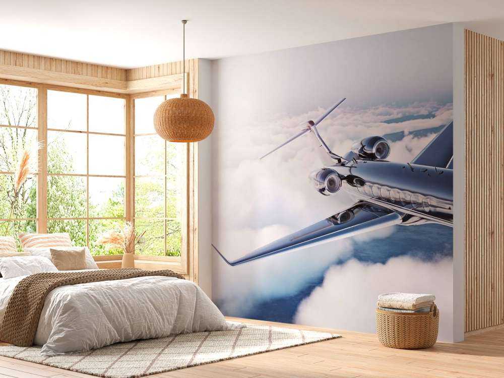 Zwarte privéjet in de wolken