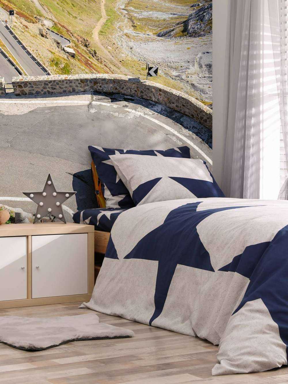 McLaren op Stelviopas - color