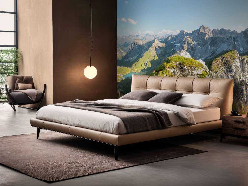 Zomerse alpentoppen met bloemen