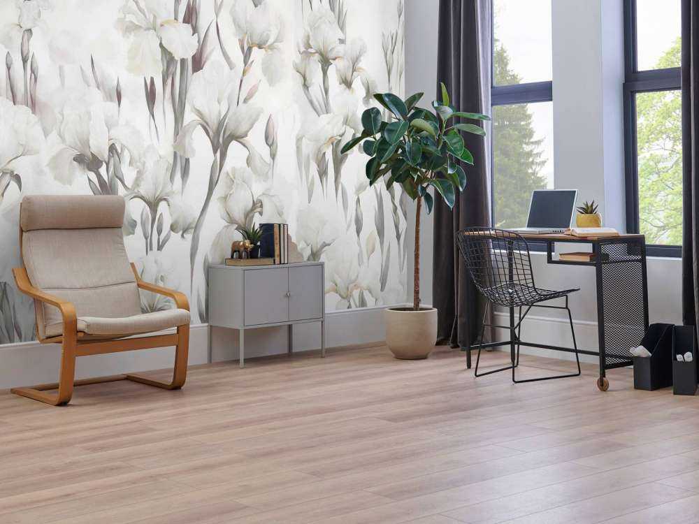 Irises Dance Seamless Beige