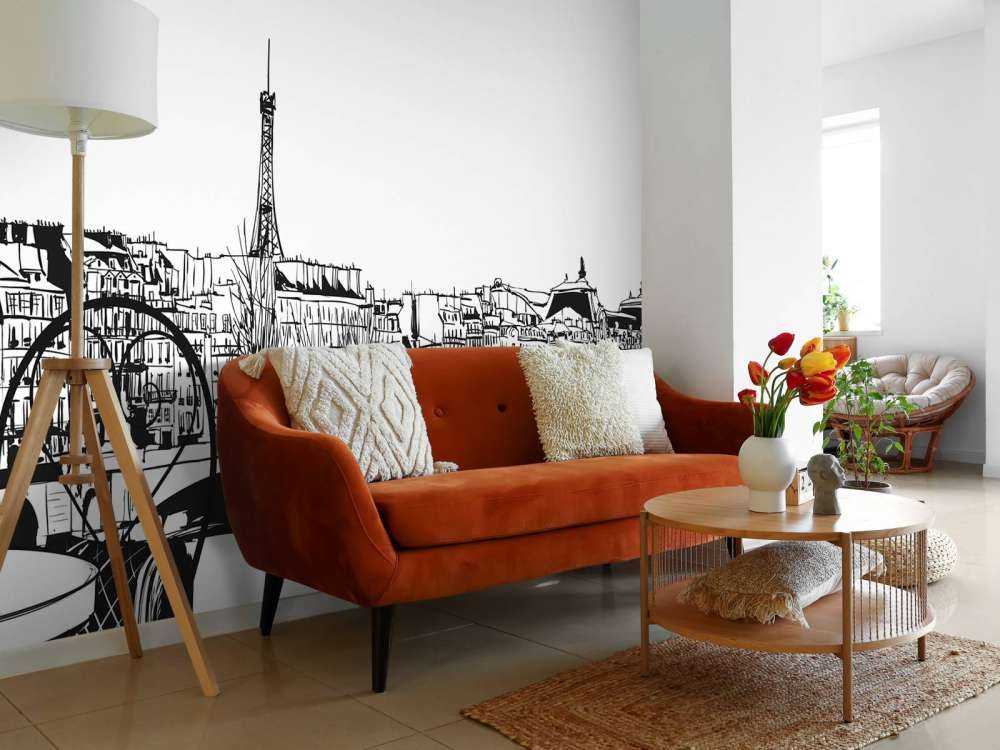 Vrouw ontbijt in Parijs