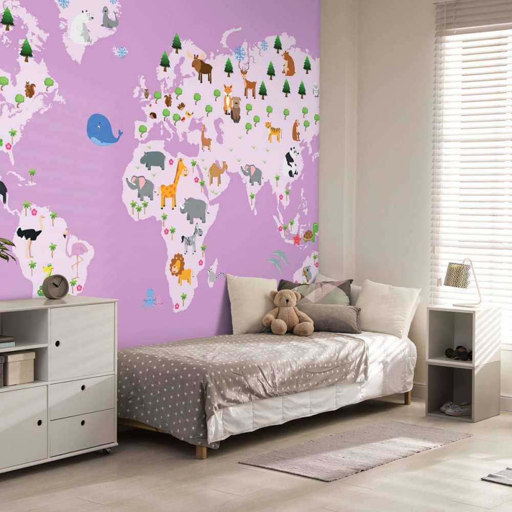 Wereldkaart voor kinderen met roze achtergrond