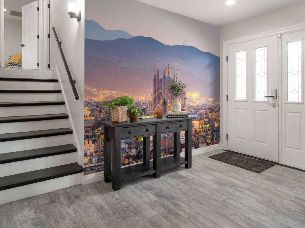 Barcelona met de Sagrada Familia in de avond