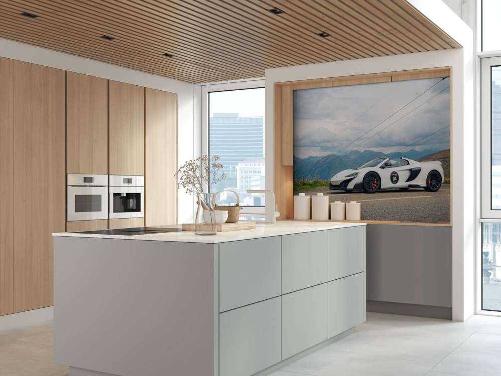 McLaren 675LT Spider Bergpanorama