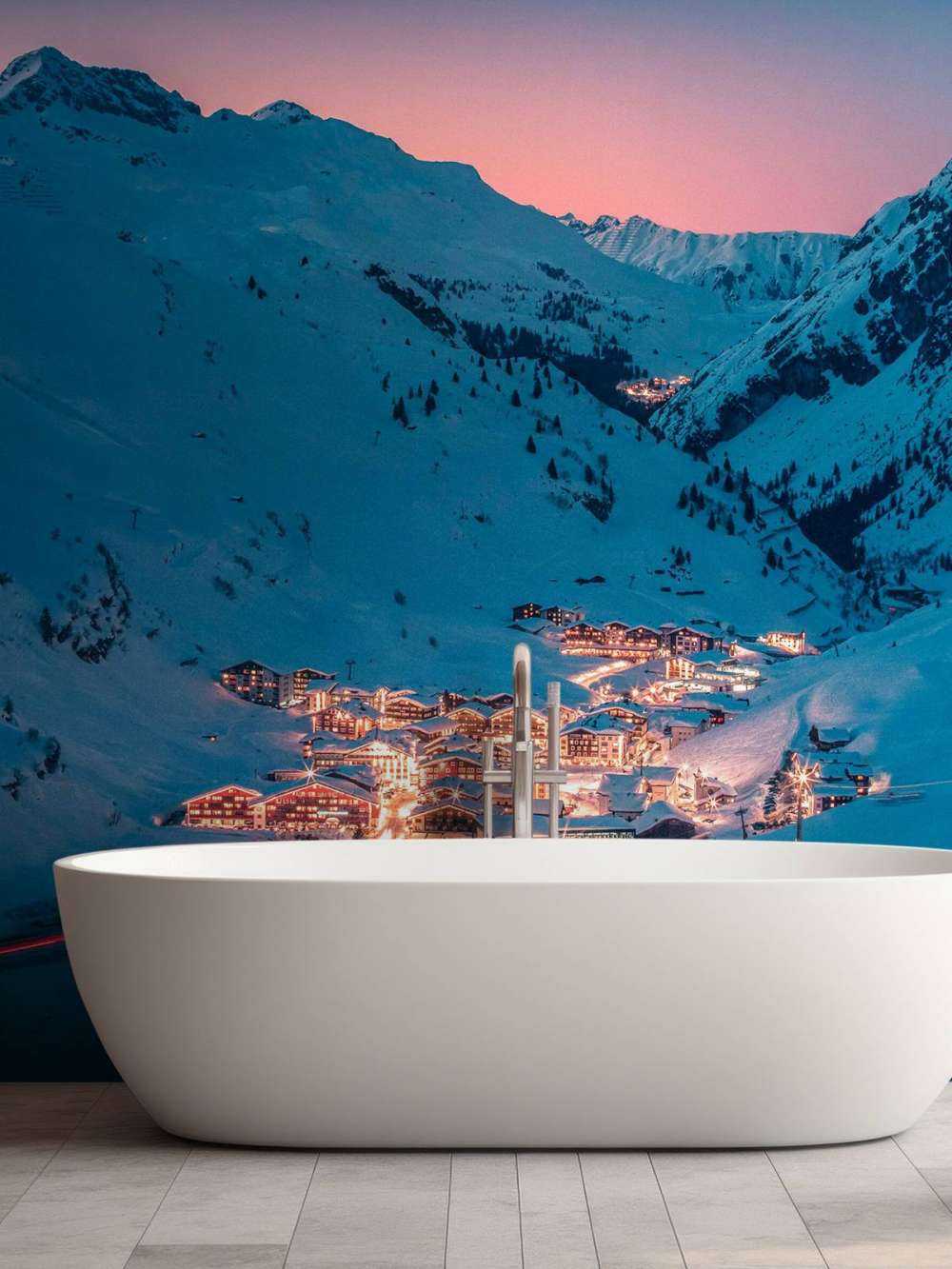 Avondlicht in alpendorp