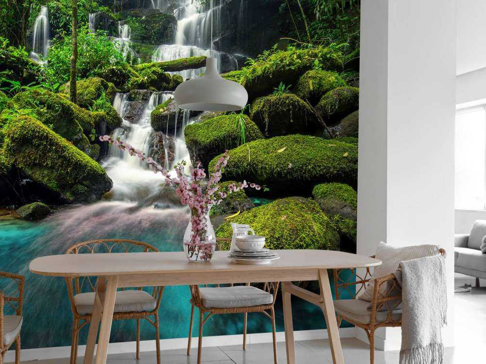 Waterval in een jungle