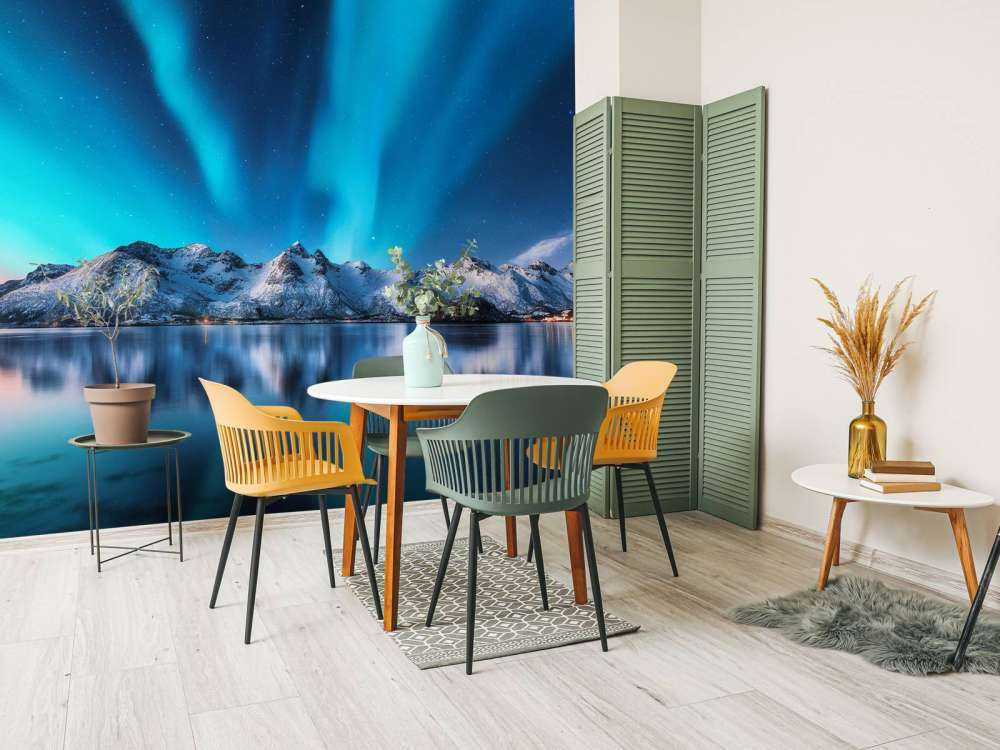 Blauw Noorderlicht boven berg