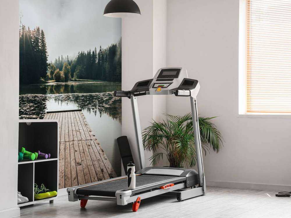 Foggy morning by the water