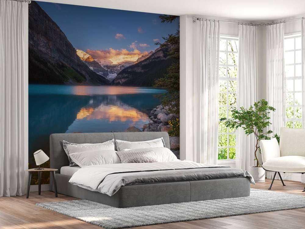 Golden Throne of Lake Louise