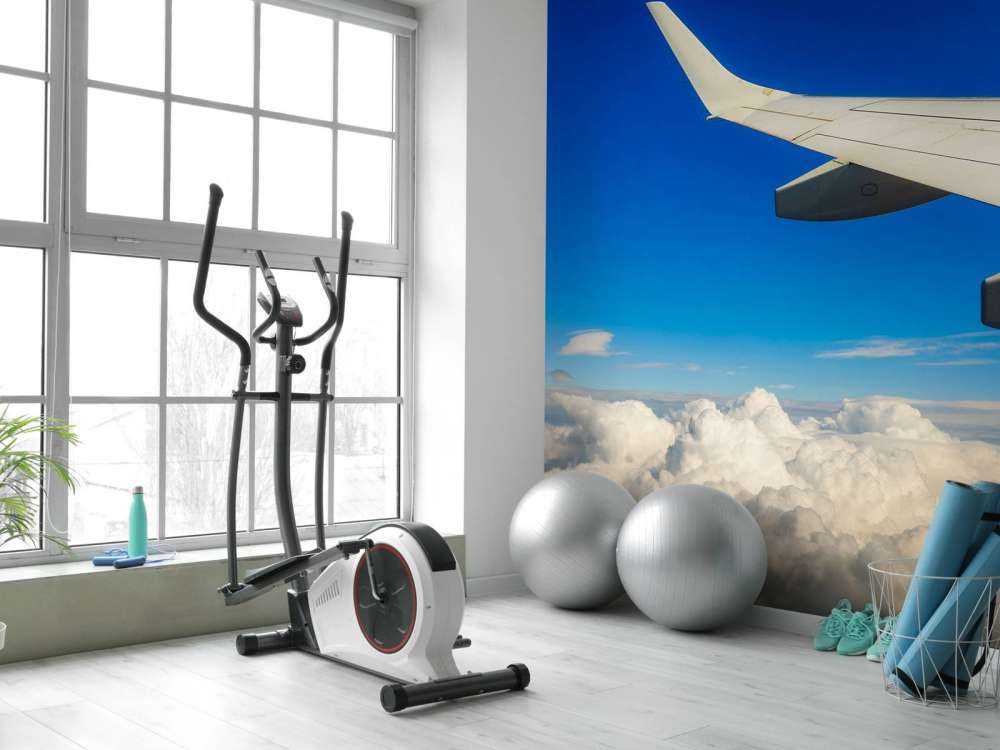 Prachtige wolken vanuit een vliegtuigraam