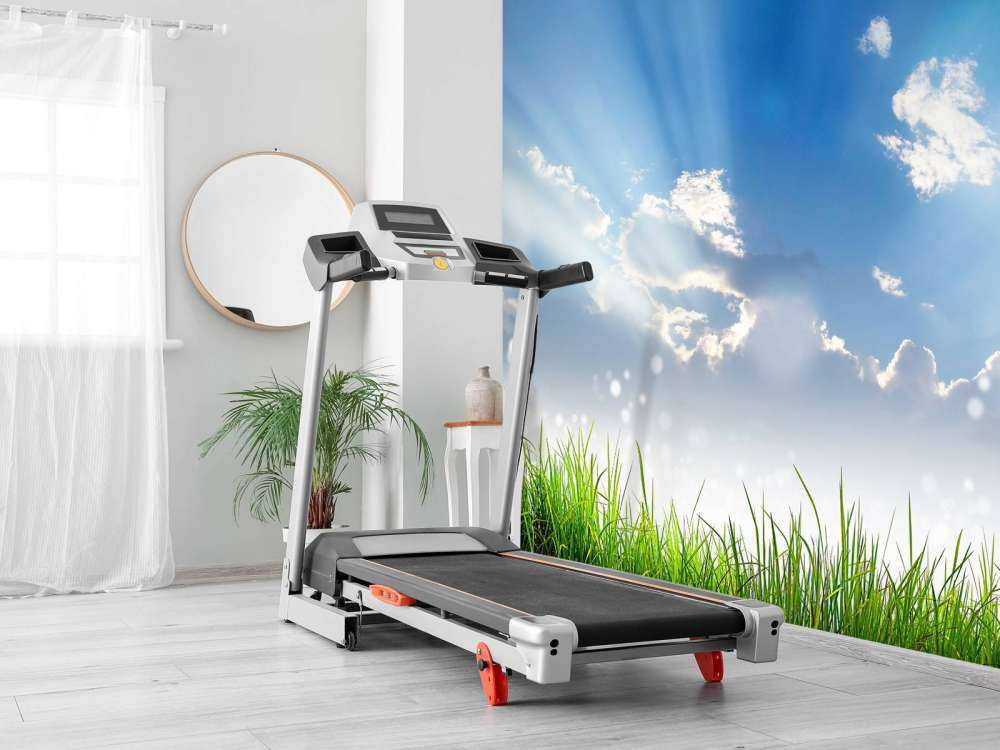 Gras onder prachtige wolken