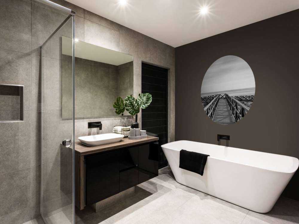 Loopbrug naar het strand