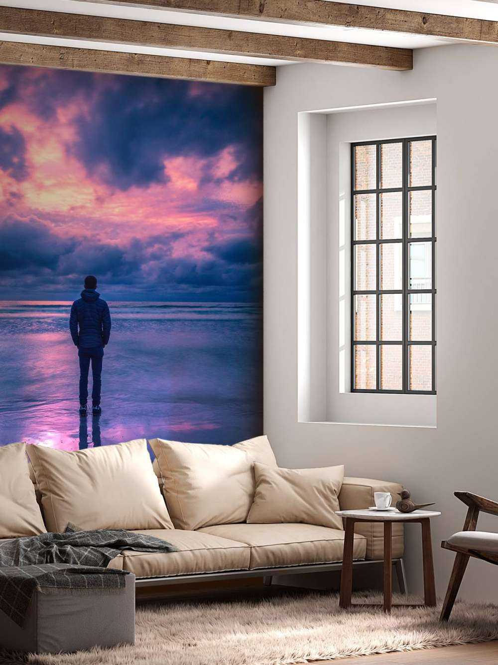 Paarse schemering aan stille kust