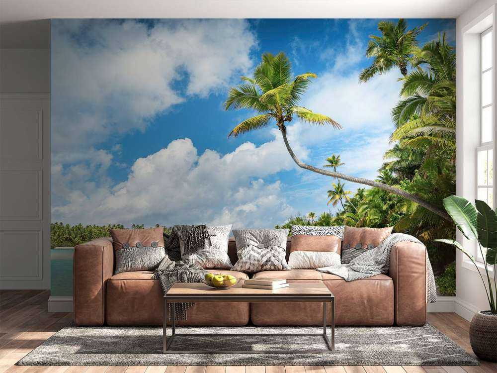 Palmbomen aan turquoise lagune