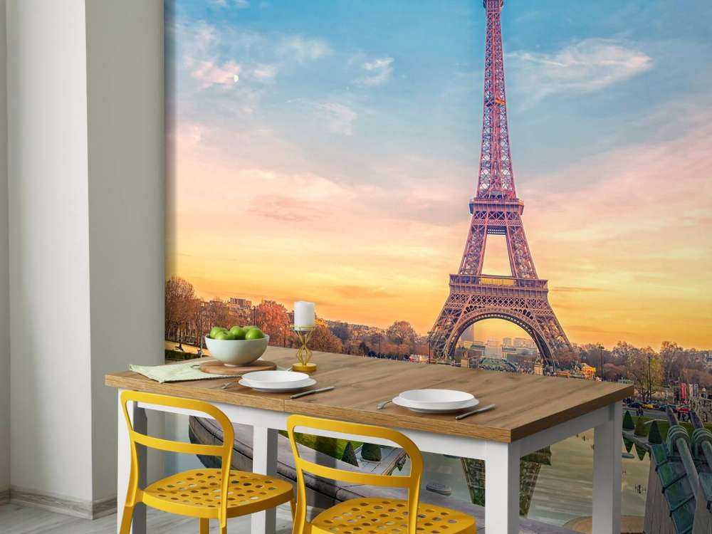 Verlichte Eiffeltoren bij zonsondergang