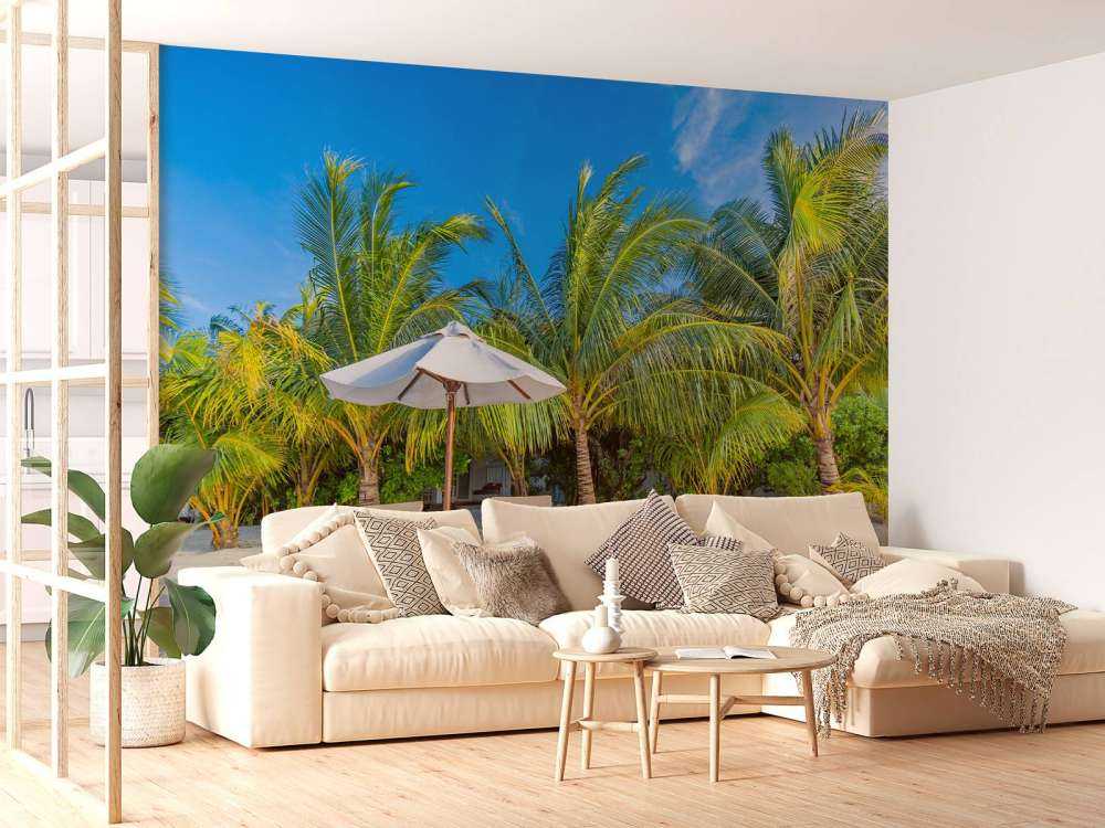 Zonnebaden op het witte strand