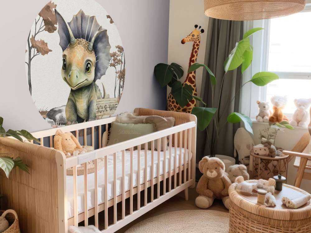Baby triceratops in de jungle taupe