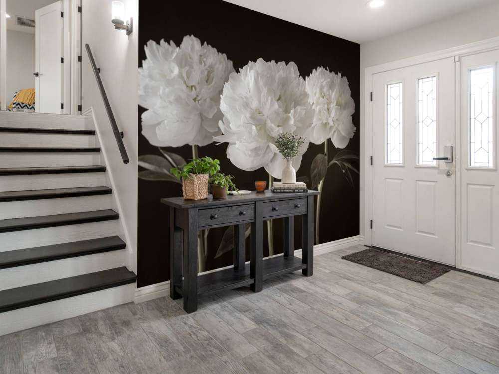 Drie witte pioenrozen