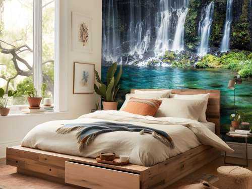 Watervalpanorama met turkoois blauw water