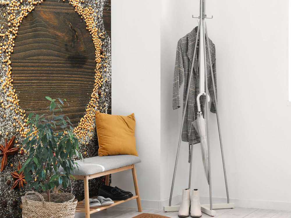 Kruiden op een eettafel