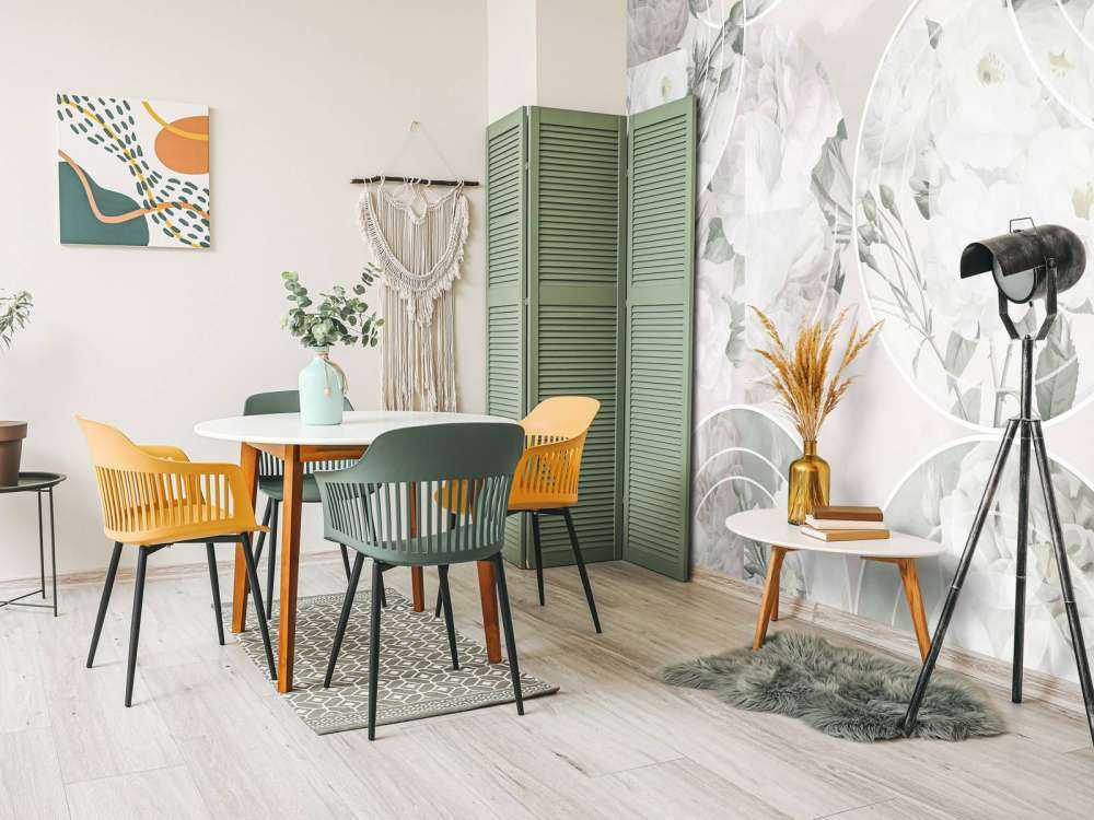 Timeless Floral Elegance - Soft White