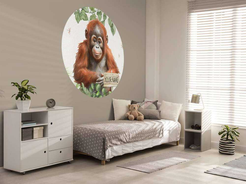 Jonge orang-oetan in de jungle