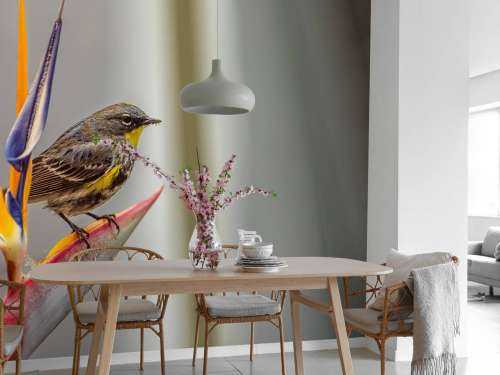 Paradijsbloem met vogeltje