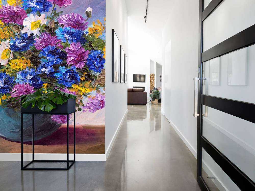 Stilleven van een vaas met kleurrijke bloemen