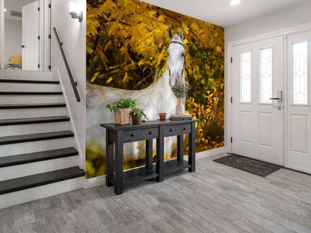 Wit Paard in de Herfst