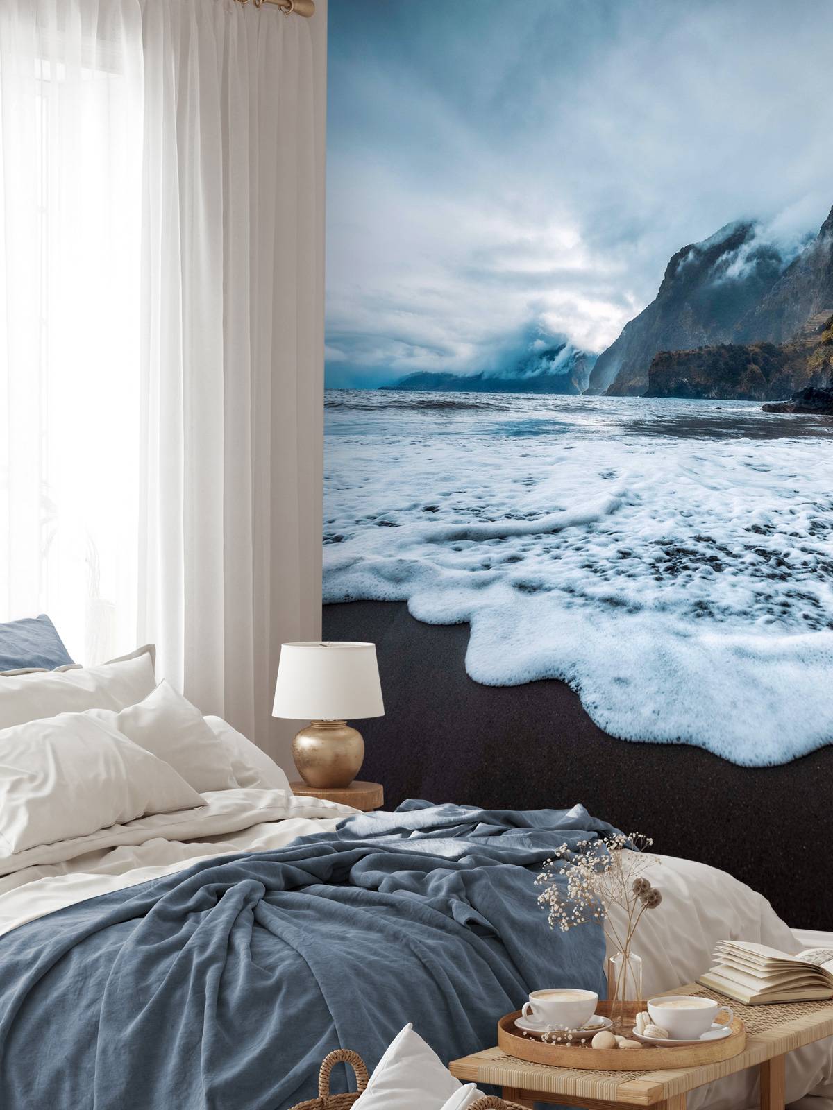 This is the bedroom of the nanny of “ Buitenplaats de Pauwenhof “. Are you  looking for inspiration and tutorials how to make a house, or for a  kitchen, library, nursery bedroom, image size:1200x1600