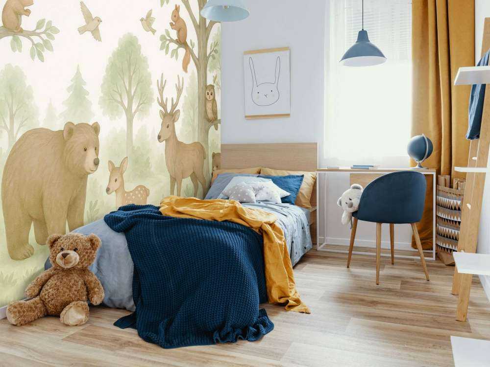 Bosdieren in zomergroen